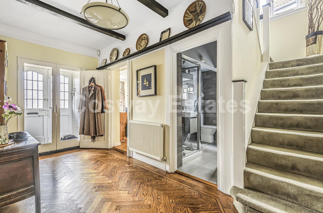 Newcombe Park, Mill Hill